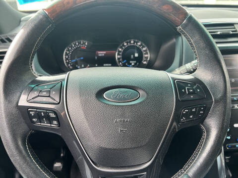 2016 Ford Explorer Platinum