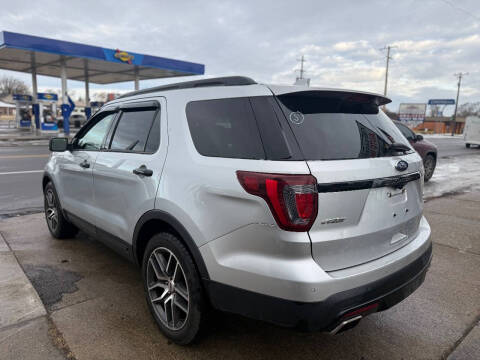 2017 Ford Explorer Sport