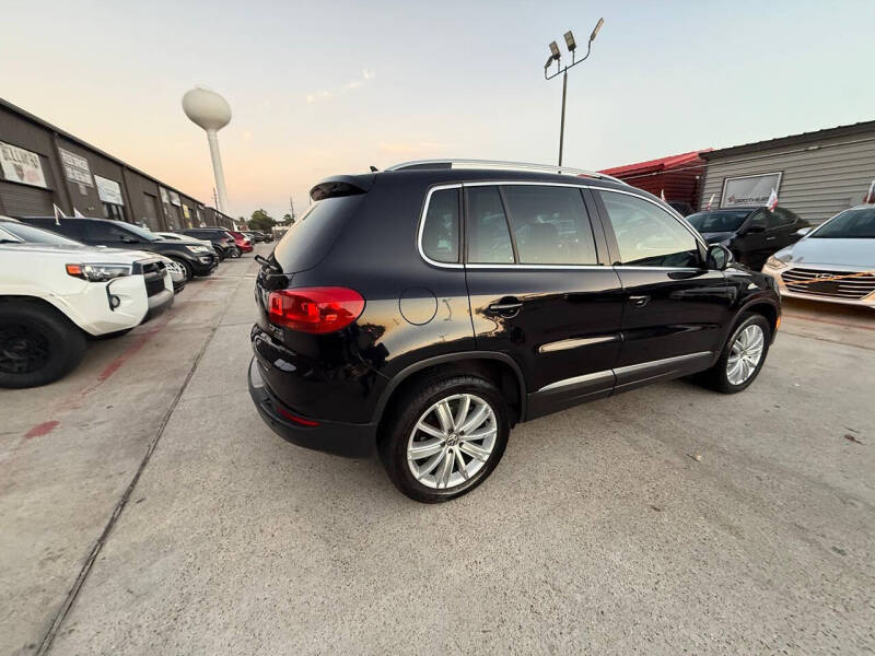 2013 Volkswagen Tiguan SE 4Motion