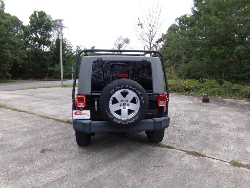 2007 Jeep Wrangler Unlimited Sahara photo 6