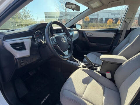 2015 Toyota Corolla LE