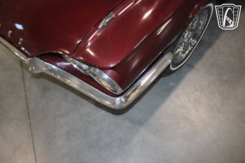 1964 Ford Thunderbird