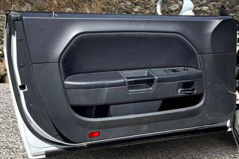 2013 Dodge Challenger SXT