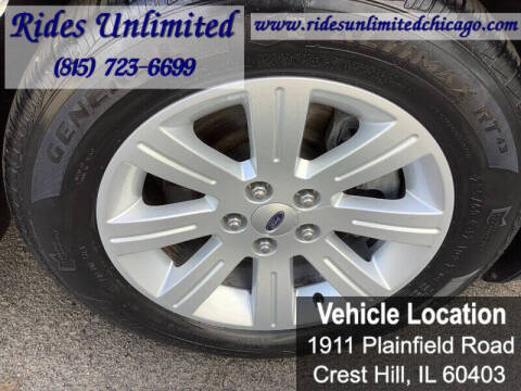 2011 Ford Taurus SE