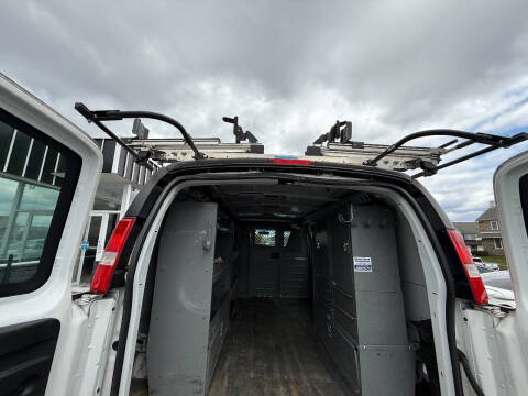 2018 GMC Savana 2500