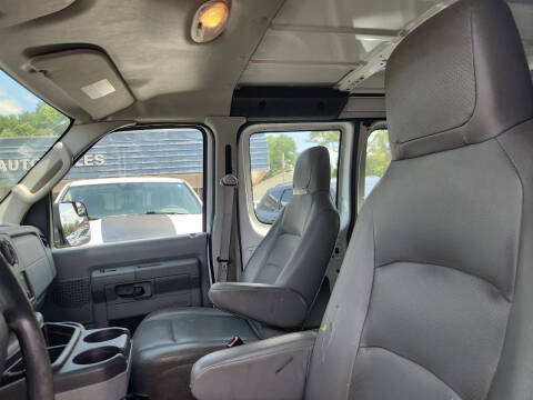 2012 Ford E-Series E-150