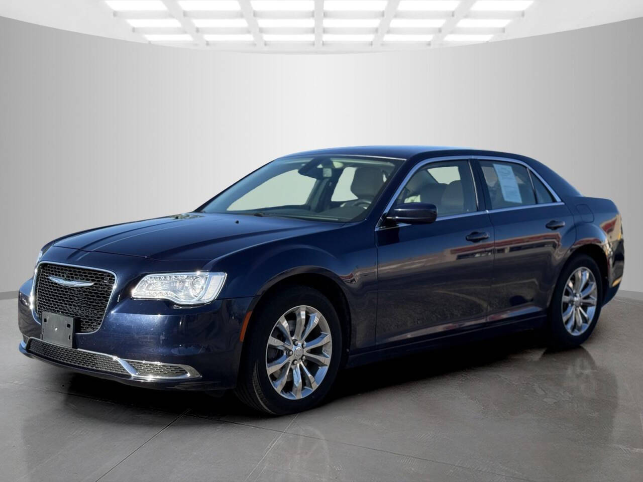 2017 Chrysler 300 for sale at Used Cars Toledo in Oregon, OH