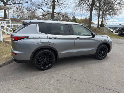 2023 Mitsubishi Outlander