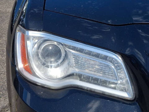 2017 Chrysler 300 S