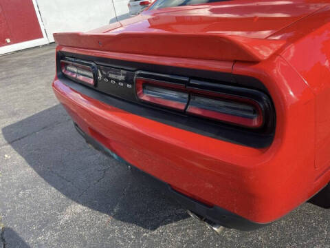 2017 Dodge Challenger R/T Plus