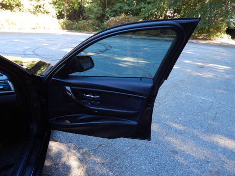 2018 BMW 3 Series 320i