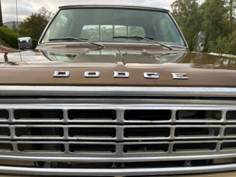 1974 Dodge D200 Pickup