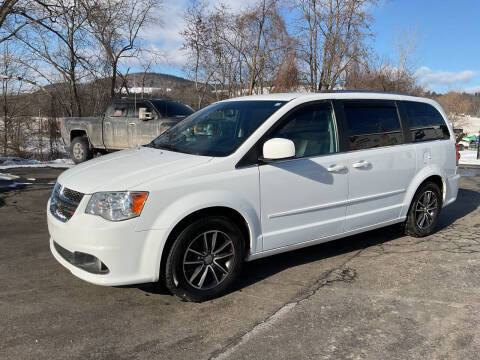 2017 Dodge Grand Caravan for sale at AFFORDABLE AUTO SVC & SALES in Bath NY