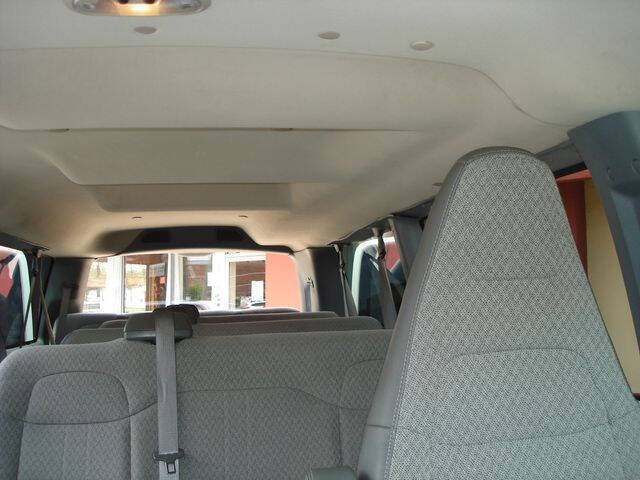 2017 Chevrolet Express LT 3500
