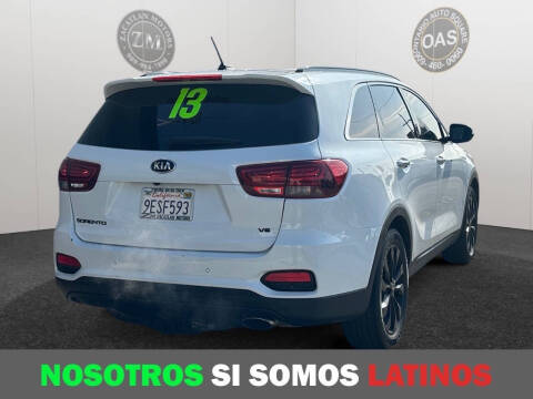 2019 Kia Sorento S V6