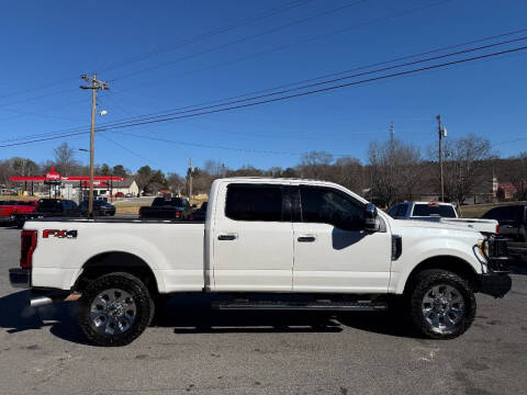2017 Ford F-250 Super Duty Lariat
