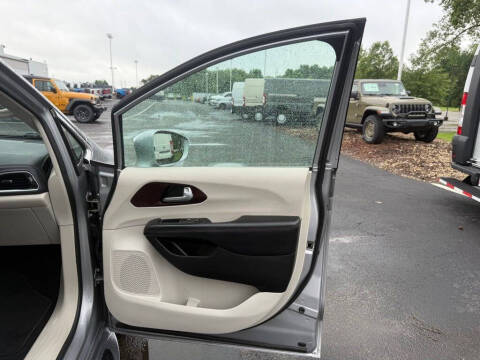 2017 Chrysler Pacifica Limited