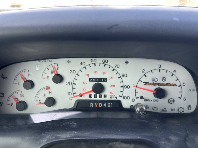 2004 Ford F-650 Super Duty