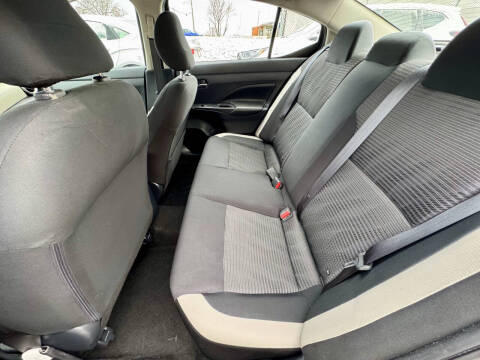 2020 Nissan Versa SV