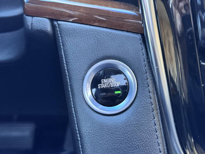 2015 Cadillac Escalade Premium
