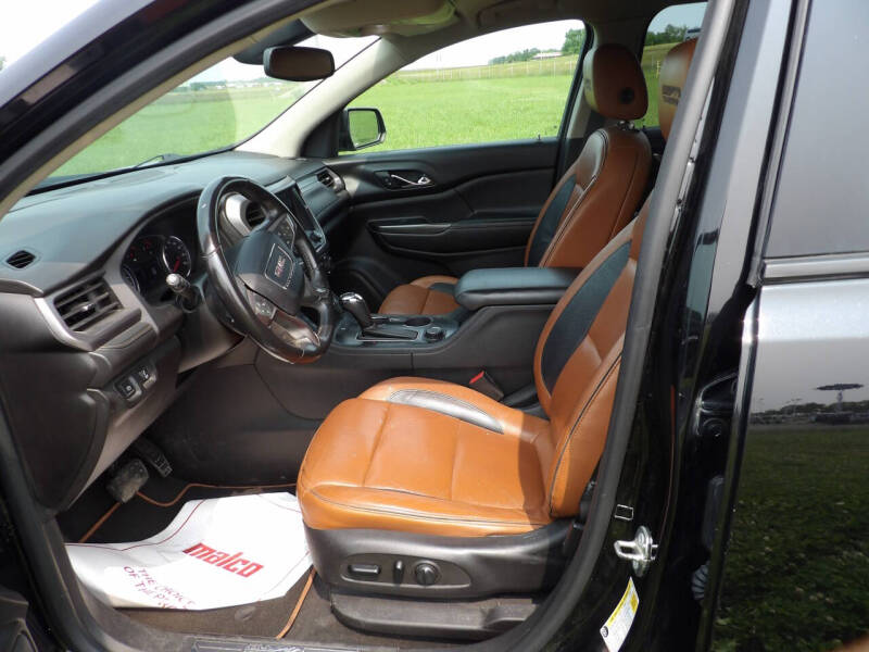 2017 GMC Acadia SLT-1