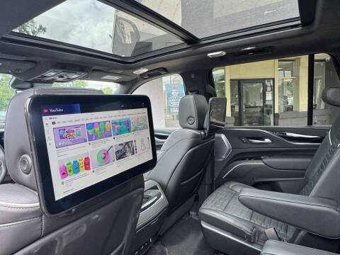 2024 Cadillac Escalade-V