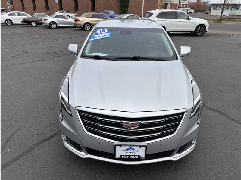 2018 Cadillac XTS Premium Luxury
