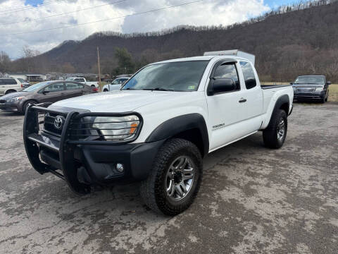2014 Toyota Tacoma for sale at Auto Advantage LLC in Bristol TN