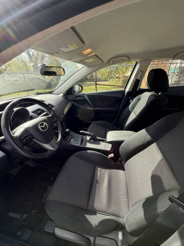 2012 Mazda MAZDA3 i Touring