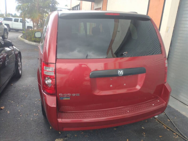2010 Dodge Grand Caravan SE
