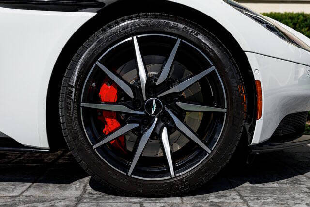 2019 Aston Martin DB11 Volante