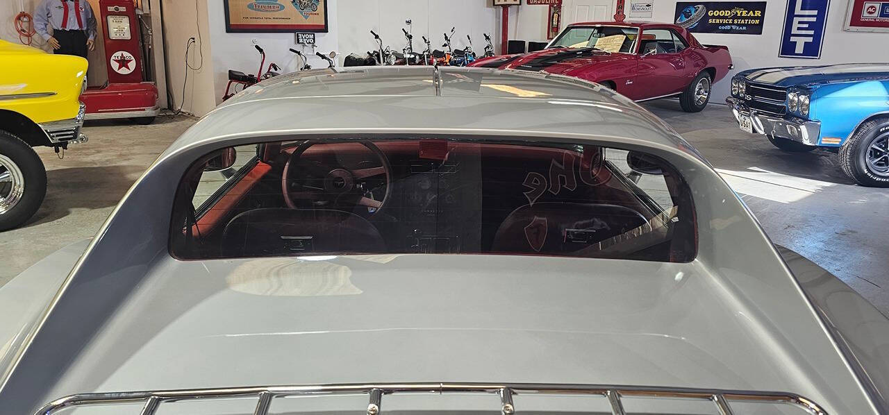 1976 Chevrolet Corvette Stingray 15
