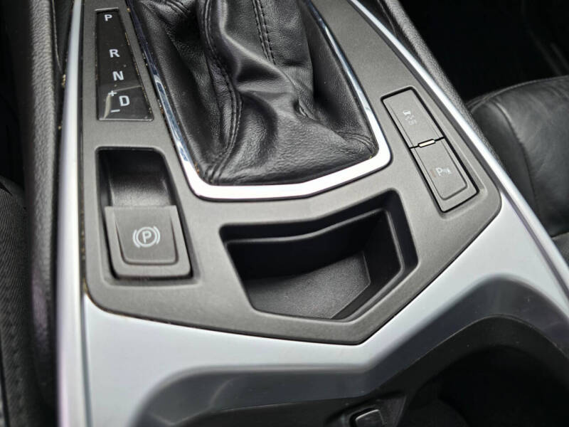 2011 Cadillac SRX Performance Collection