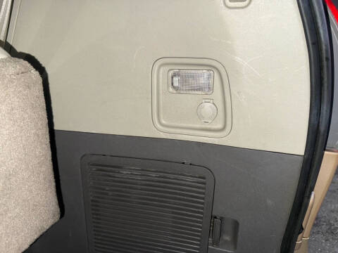 2014 Toyota Sienna XLE 8-Passenger