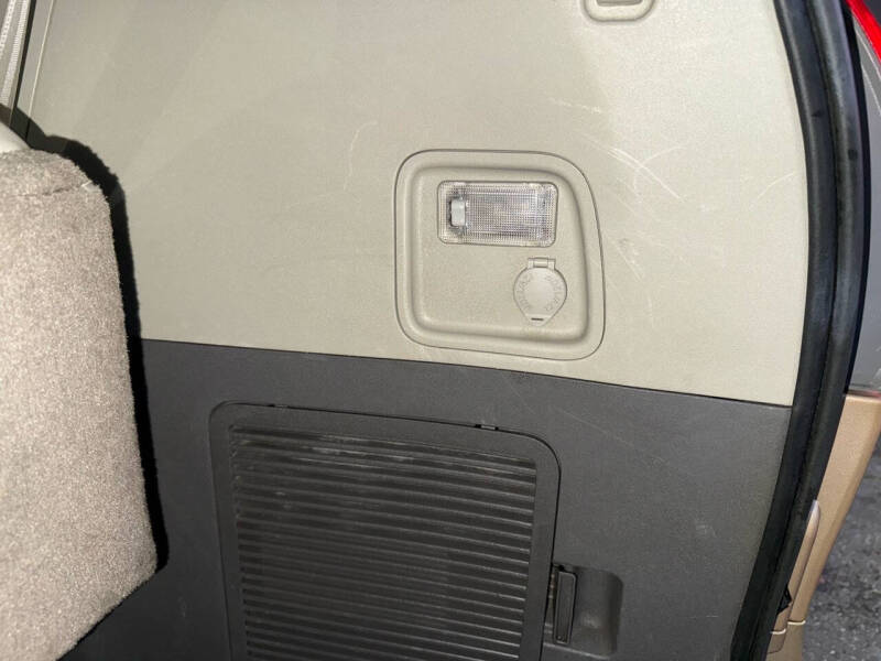 2014 Toyota Sienna XLE 8-Passenger