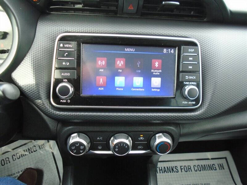2023 Nissan Kicks S