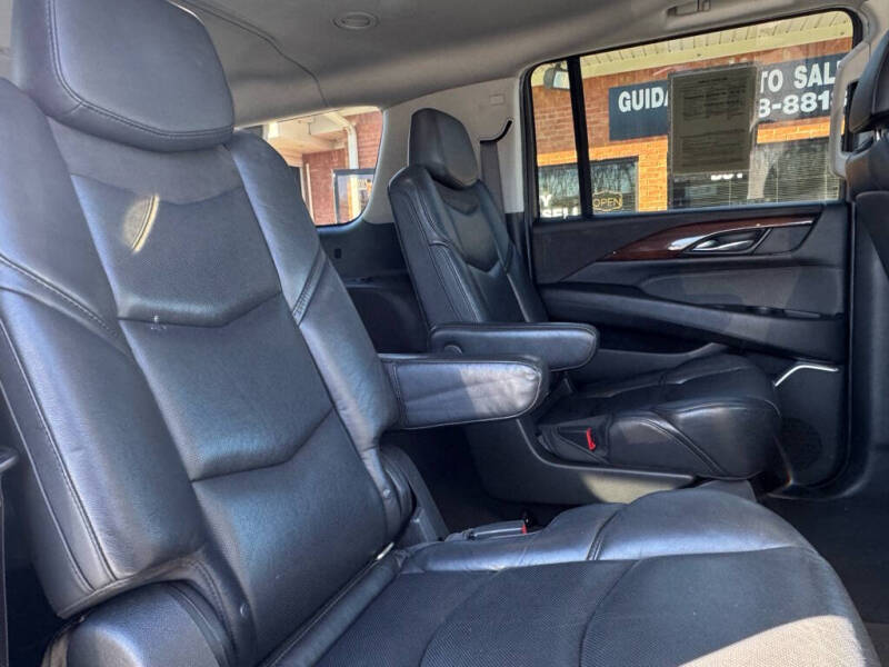 2018 Cadillac Escalade ESV Luxury