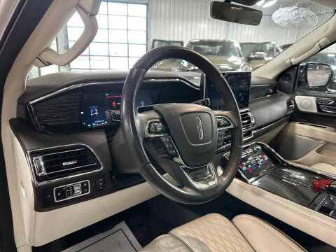 2023 Lincoln Navigator L Black Label