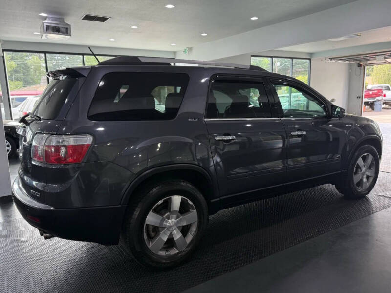 2011 Chevrolet Traverse LT