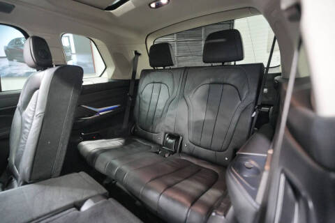 2020 BMW X7 xDrive50i