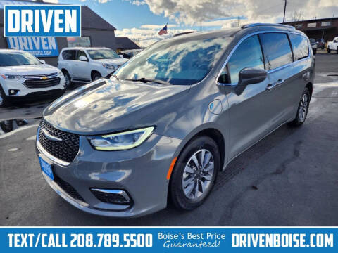 2021 Chrysler Pacifica Hybrid Touring L