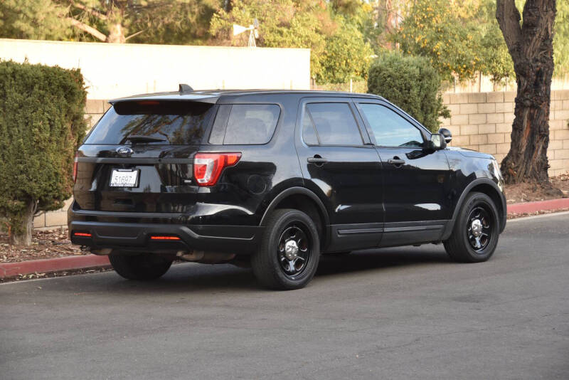 2018 Ford Explorer null photo 15