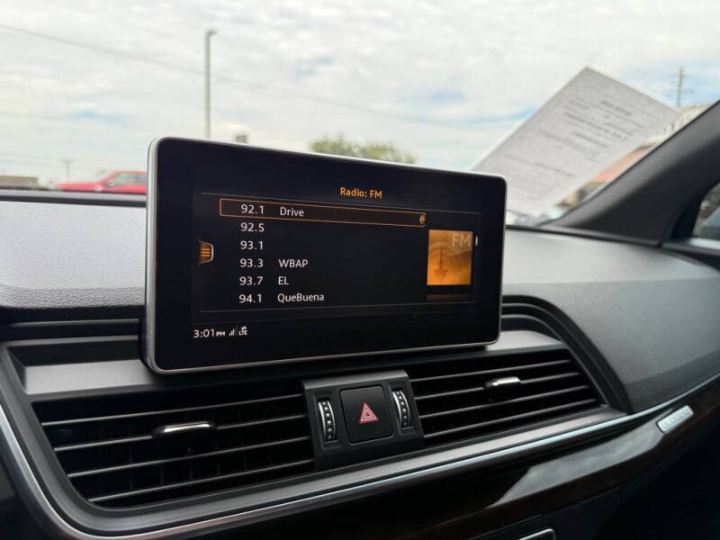 2020 Audi Q5 quattro Premium Plus 45 TFSI