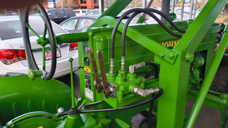 1947 John Deere M