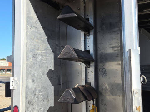 2000 Featherlite Trailer 8587