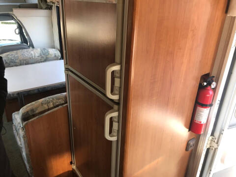 2002 Ford E-Series E-350 SD