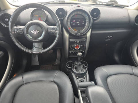 2015 MINI Countryman Cooper