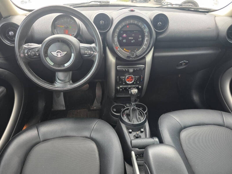 2015 MINI Countryman Cooper