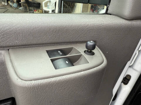 2018 Chevrolet Express 2500