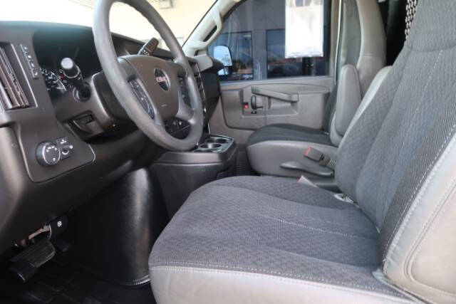 2021 GMC Savana 2500